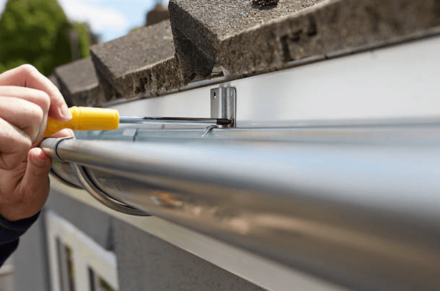 gutter repair plymouth